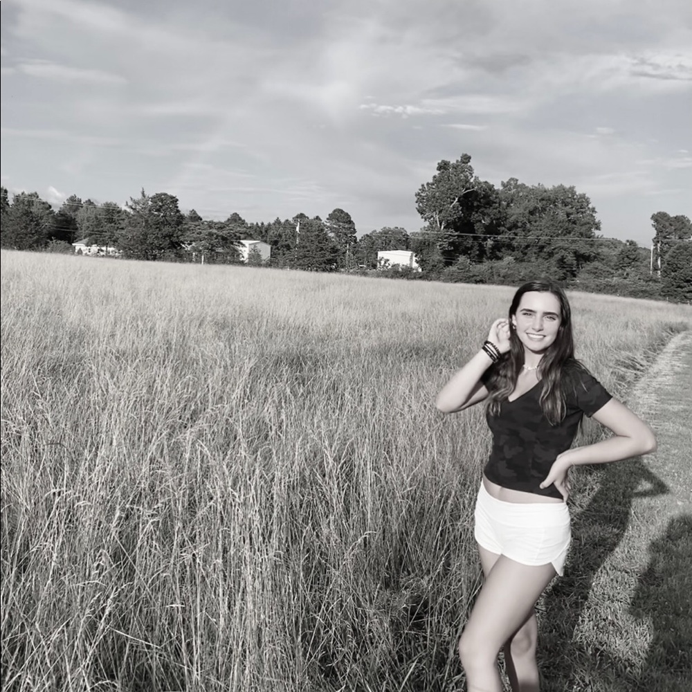 Meet your Posher, Marissa